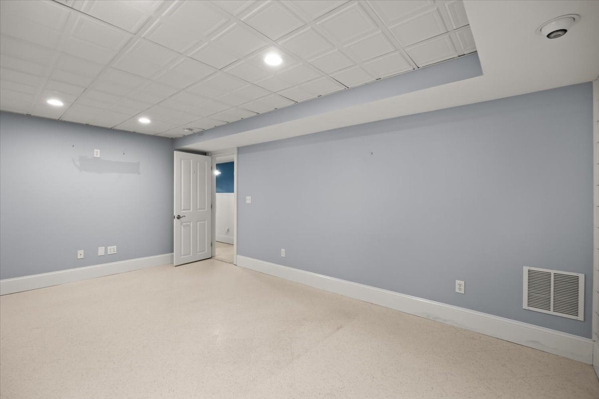 2 Sunflower Drive #2, Raynham, MA, 2 Sunflower Drive #2, Raynham, MA Photo #32