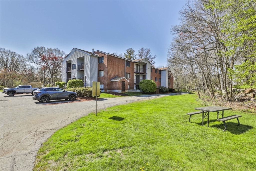 189 Littleton Road 62