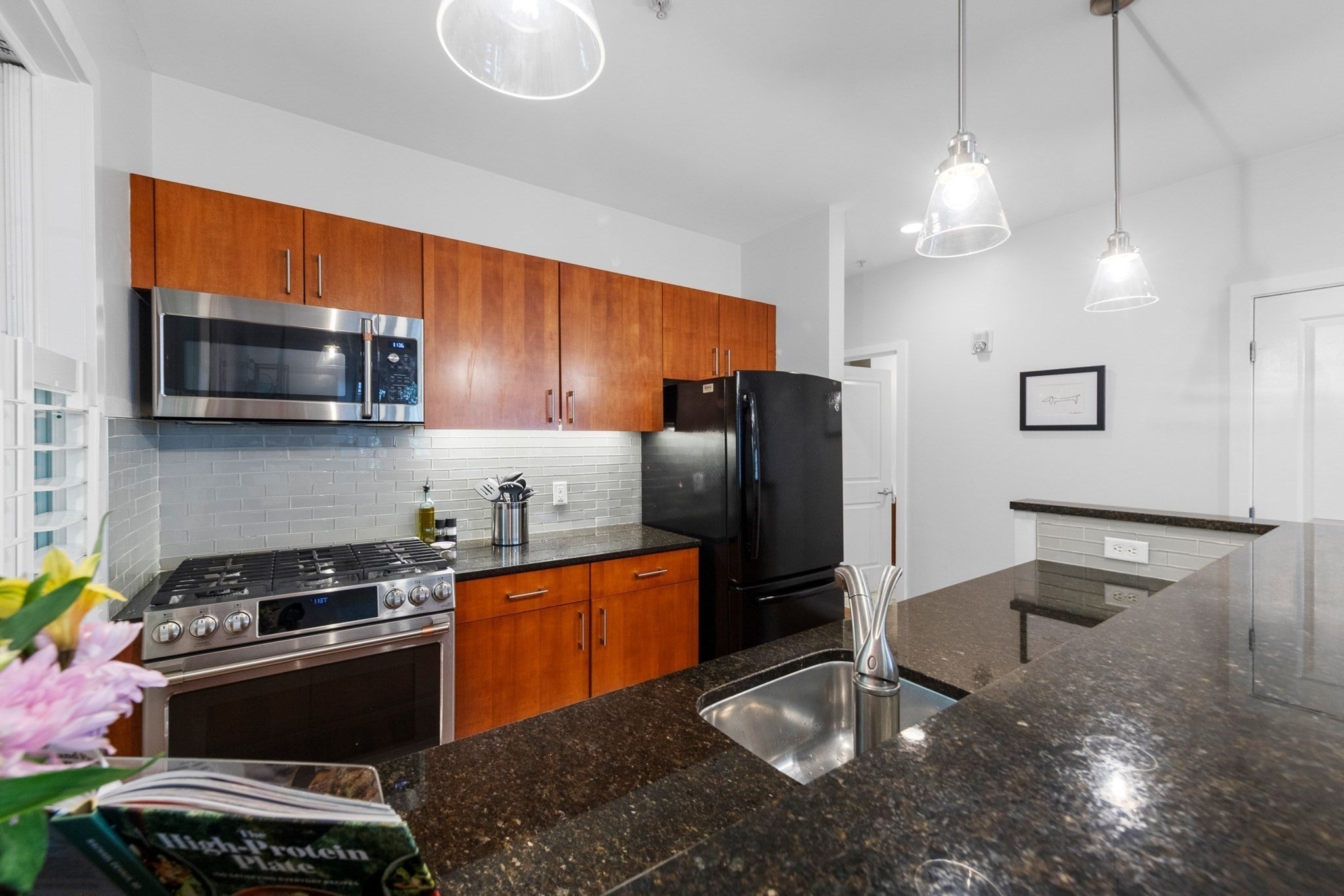 69 Galen St #3, Watertown, MA, 69 Galen St #3, Watertown, MA Photo #6