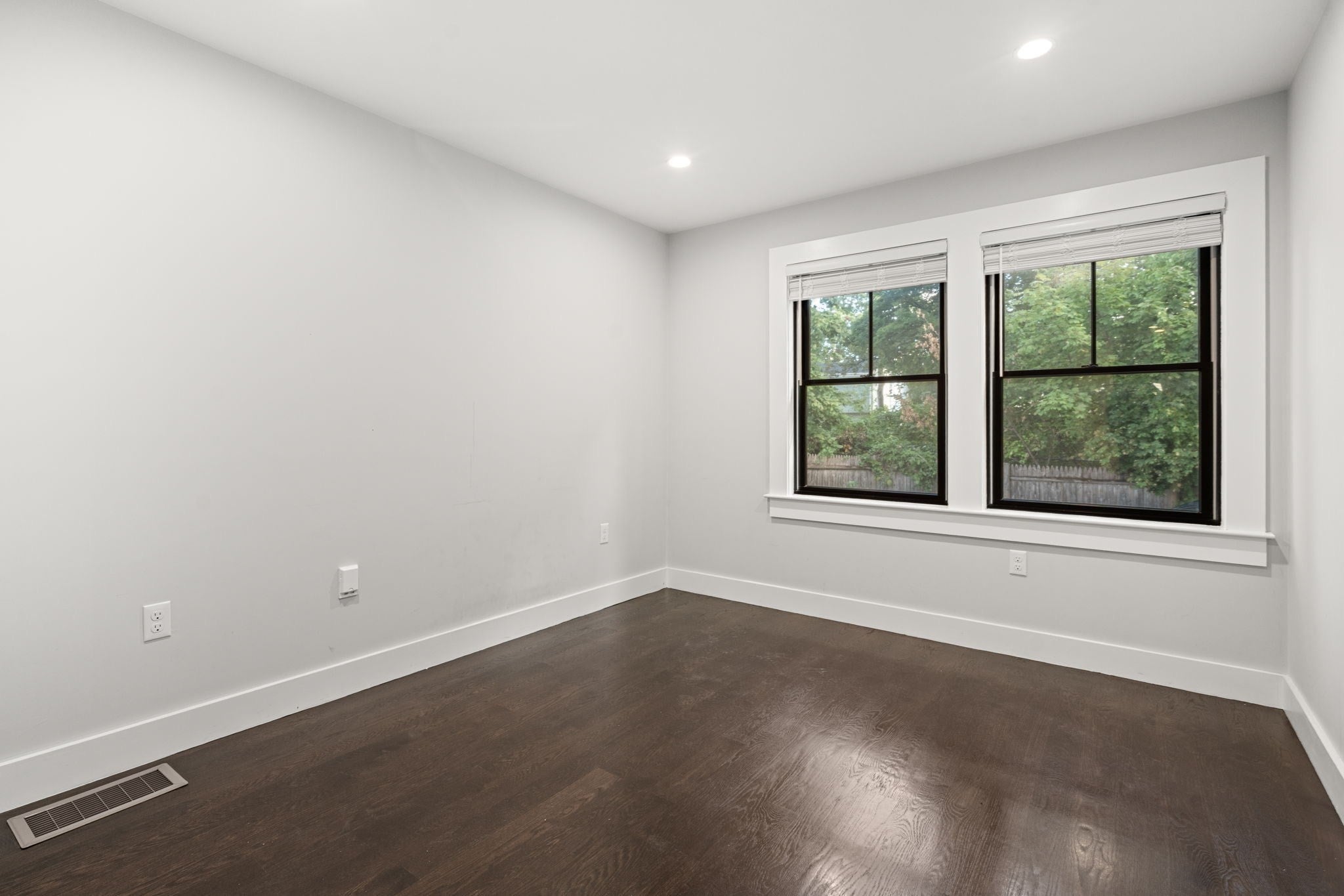 2-4 Crossman St #4, Boston, MA Photo #18