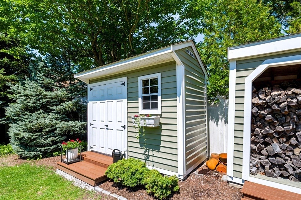 15 Fenmere Ave, Wellesley, MA, 15 Fenmere Ave, Wellesley, MA Photo #27