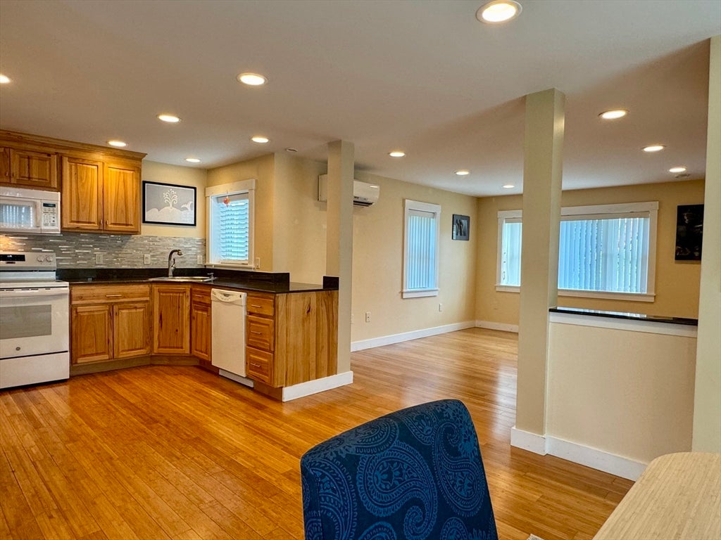 104 Davis Street, Greenfield, MA, 104 Davis Street, Greenfield, MA Photo #4