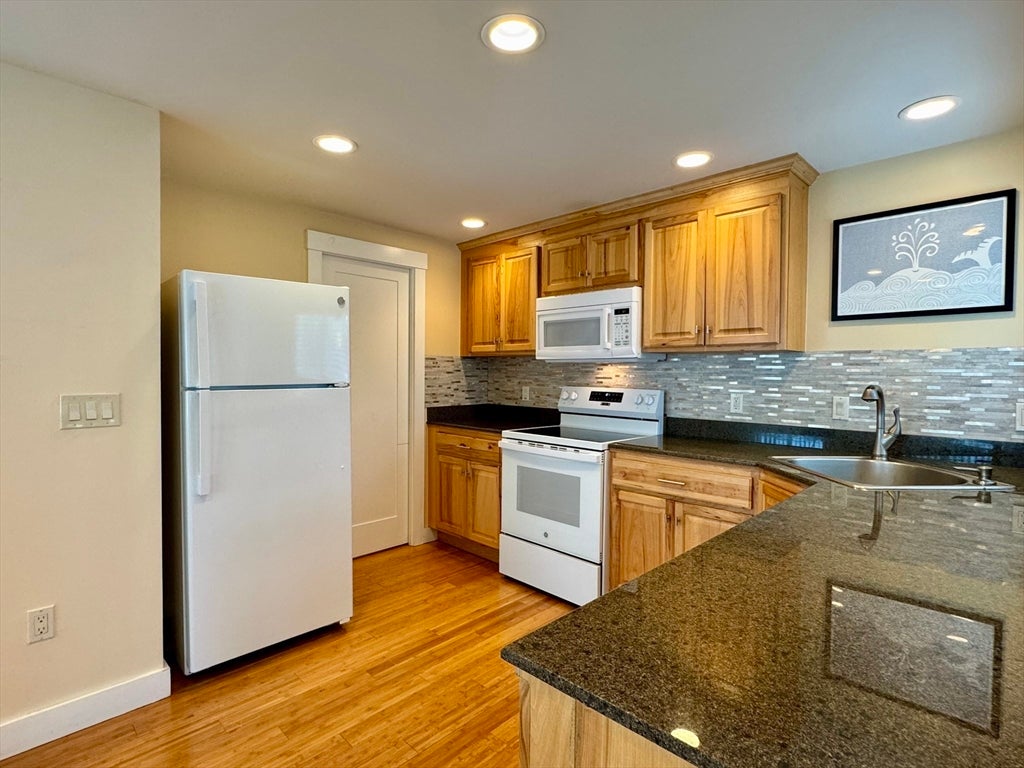 104 Davis Street, Greenfield, MA, 104 Davis Street, Greenfield, MA Photo #5