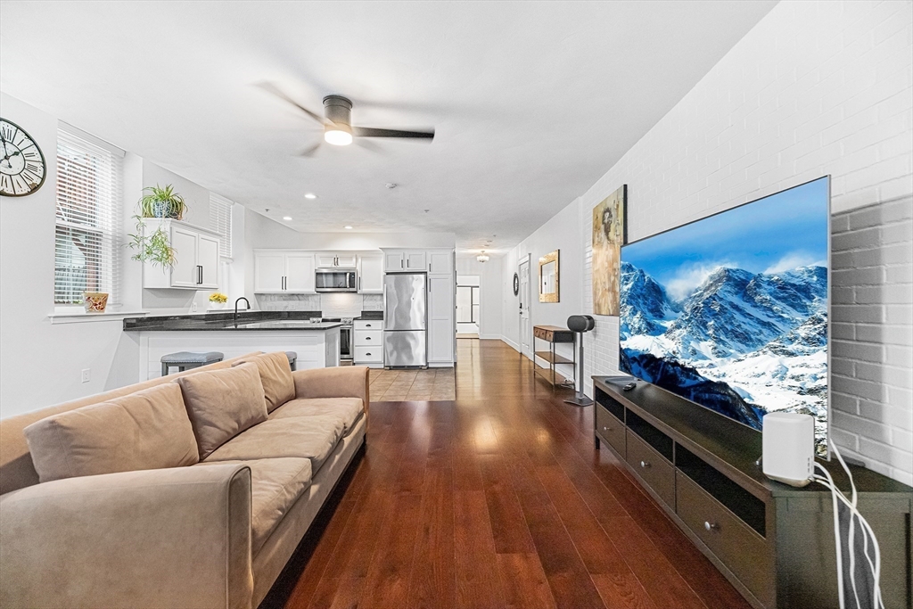 52-58 Washington St BC