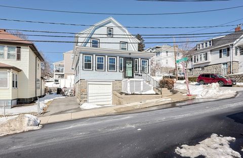 42 Westglow St Boston MA 02122