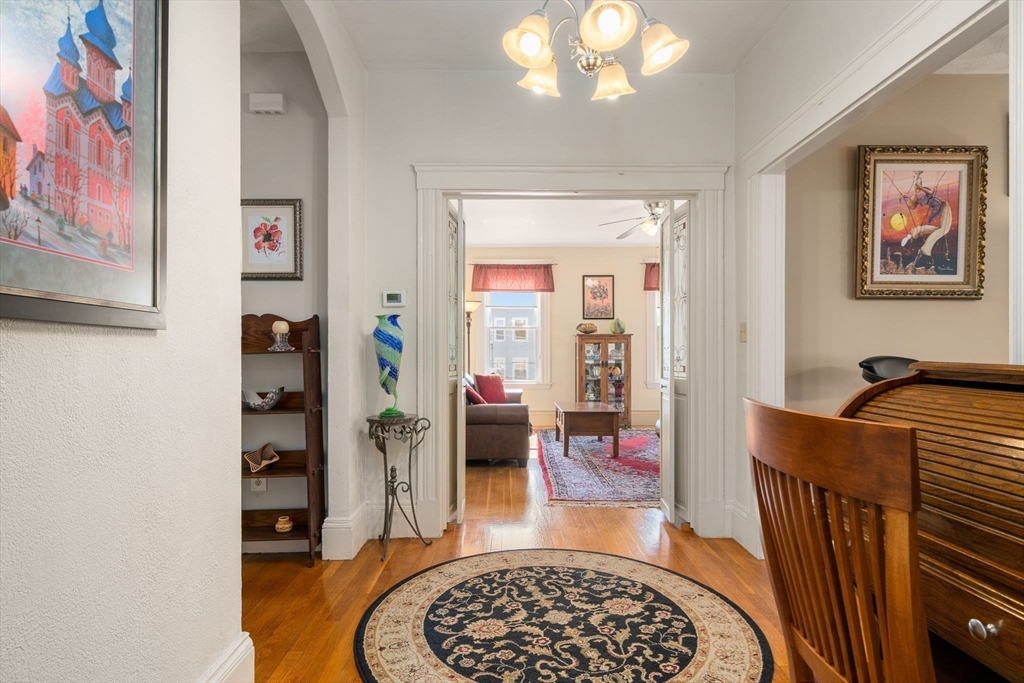 106 Grovers Ave 2
