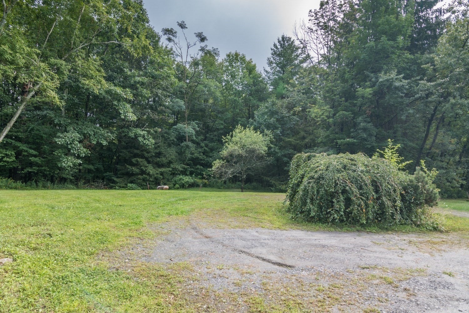 92 South St, Chesterfield, MA Photo #32