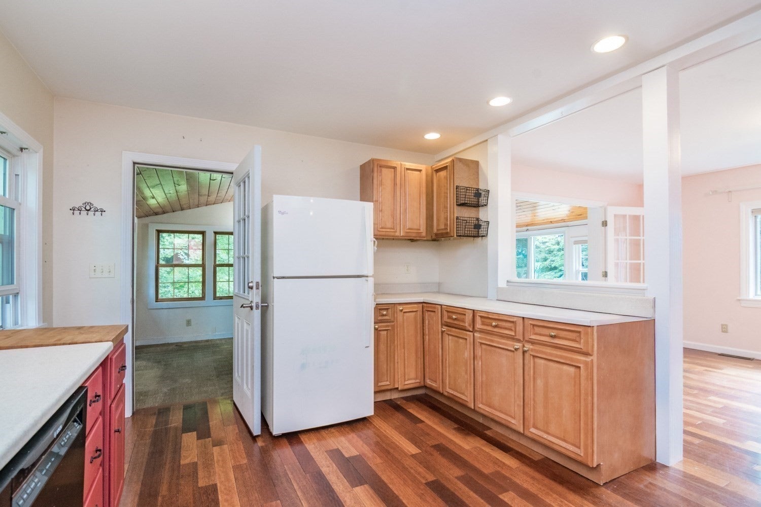 92 South St, Chesterfield, MA Photo #7