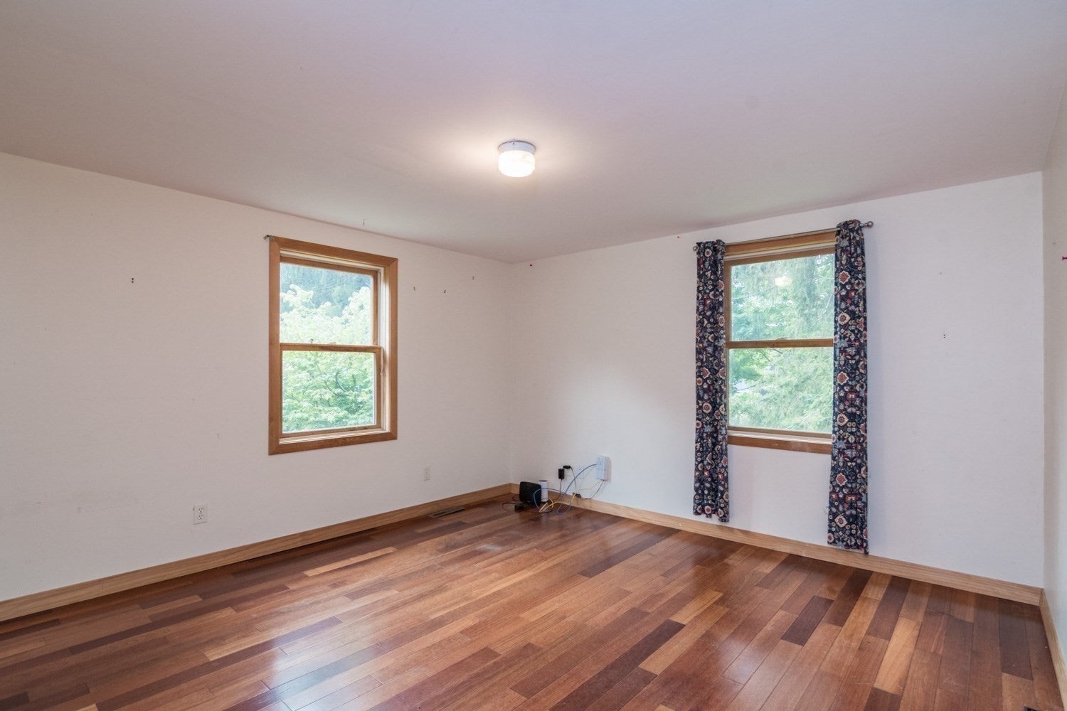 92 South St, Chesterfield, MA Photo #14