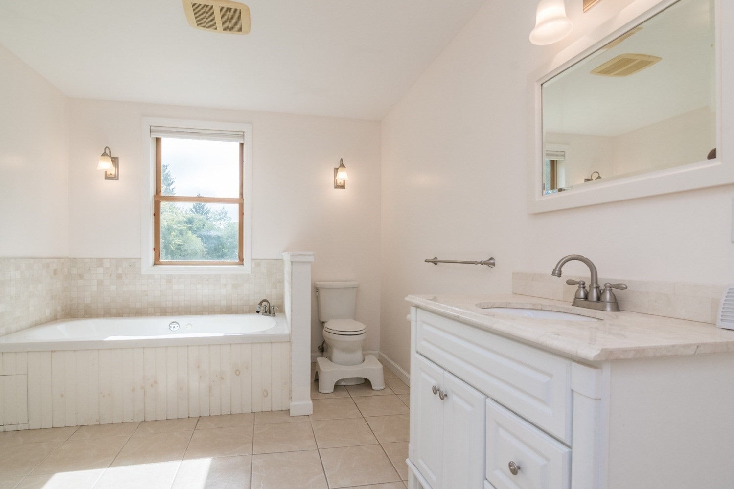 92 South St, Chesterfield, MA Photo #24