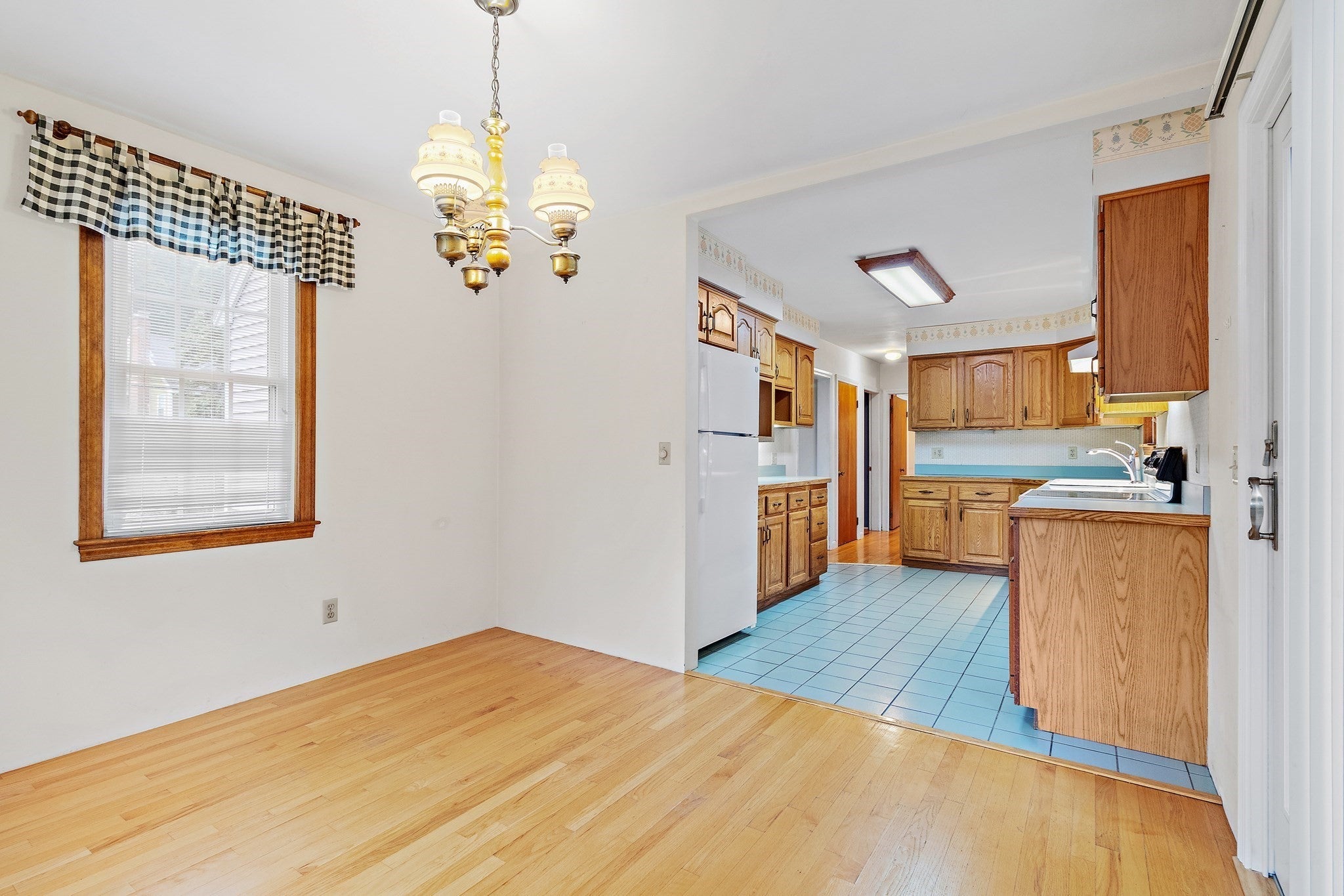 51 Ridge Rd, Marlborough, MA Photo #23