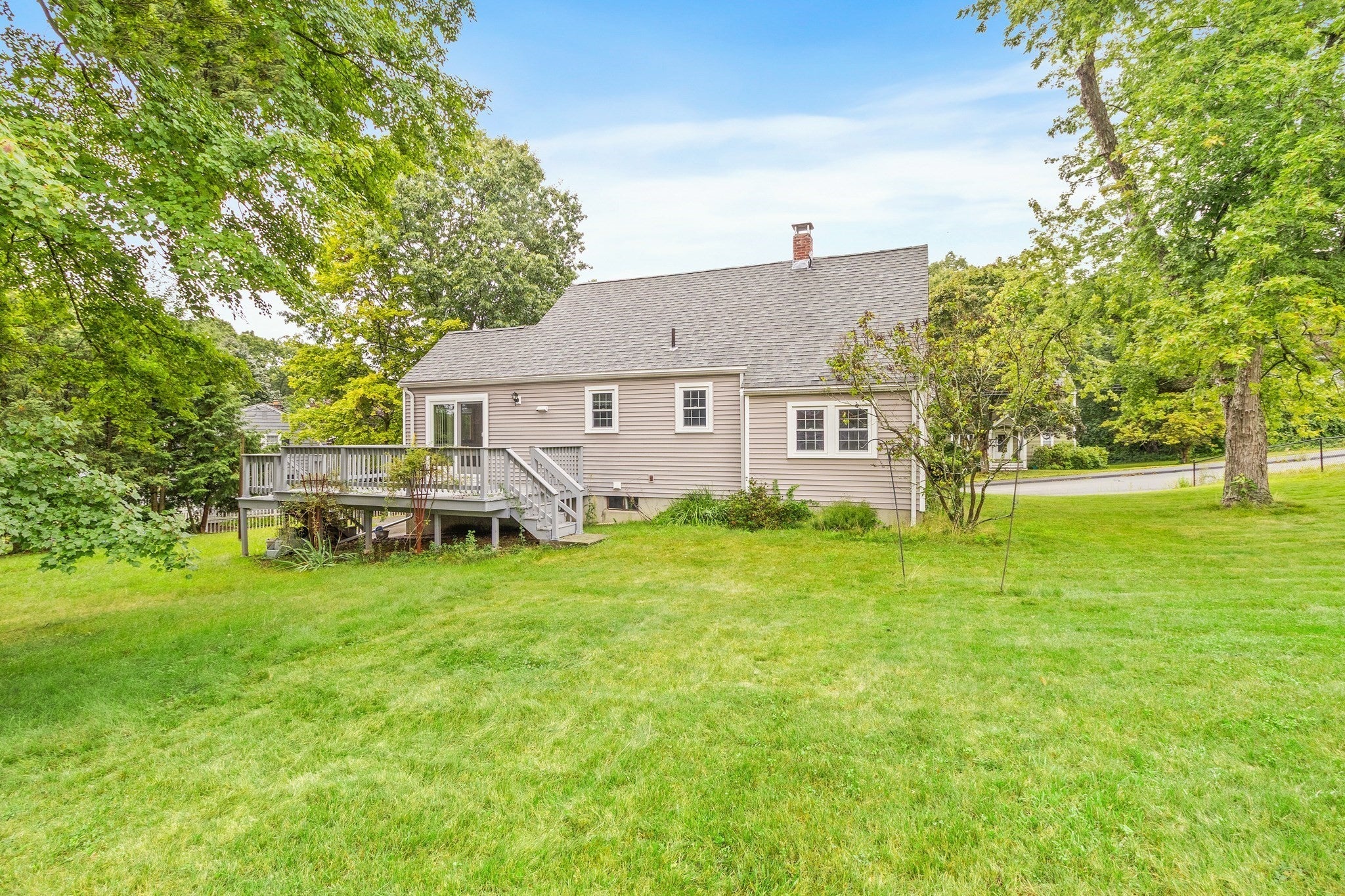 51 Ridge Rd, Marlborough, MA Photo #36