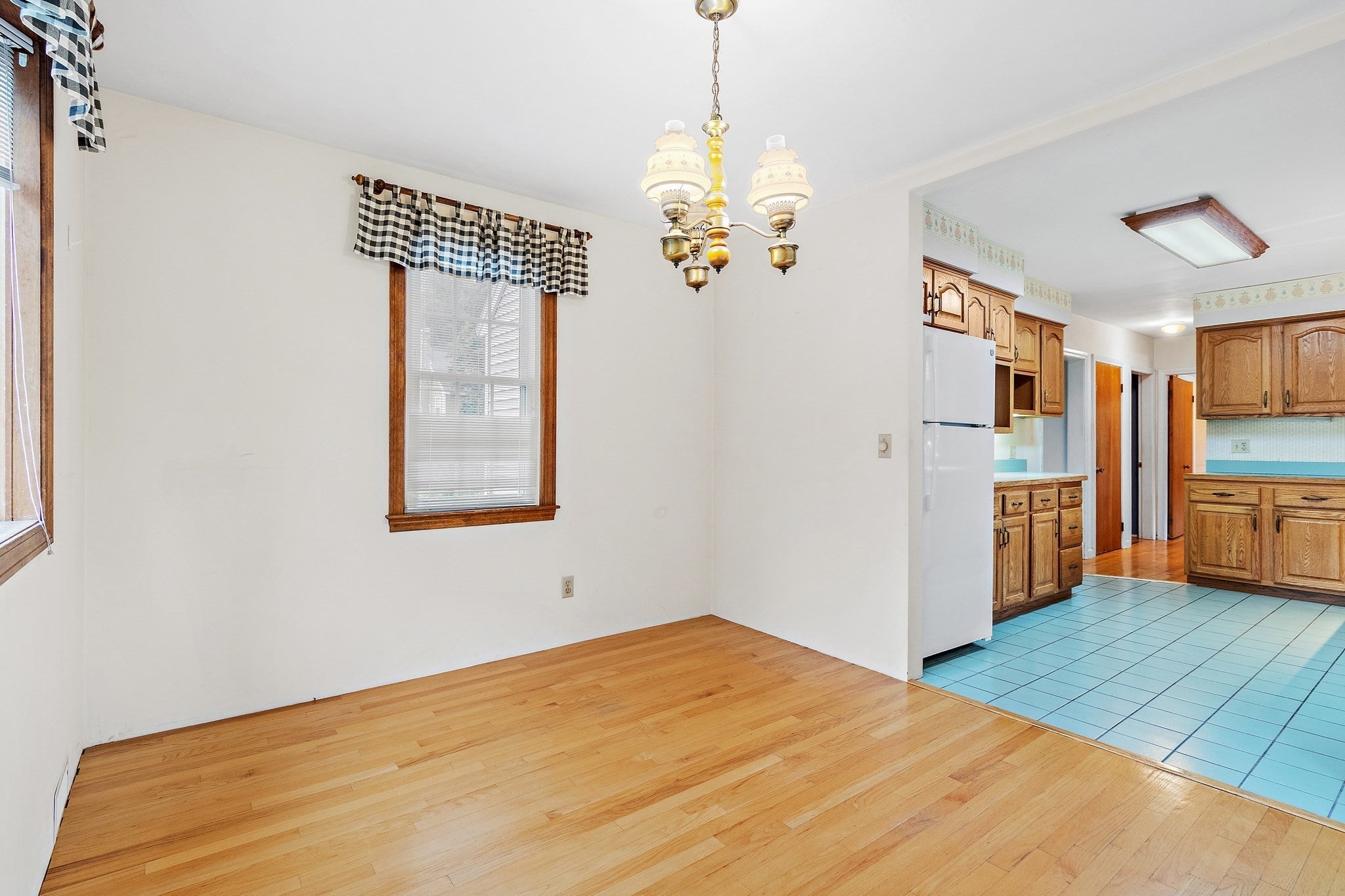 51 Ridge Rd, Marlborough, MA Photo #24