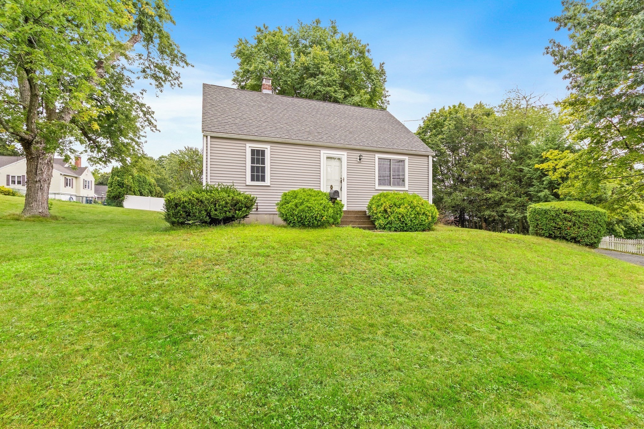 51 Ridge Rd, Marlborough, MA Photo #1