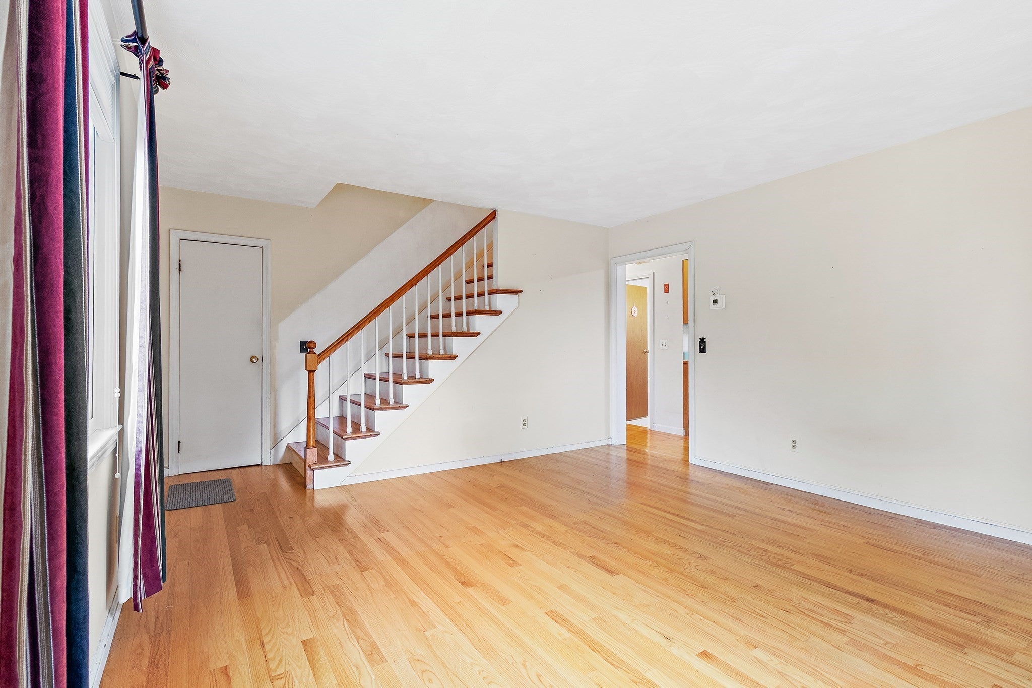 51 Ridge Rd, Marlborough, MA Photo #11