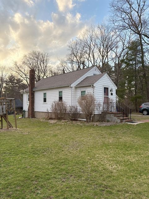 408 W Washington St Hanson MA 02341