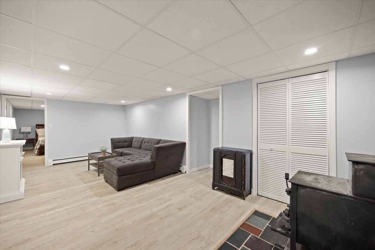39 Farnum Rd, Pembroke, MA Photo #24