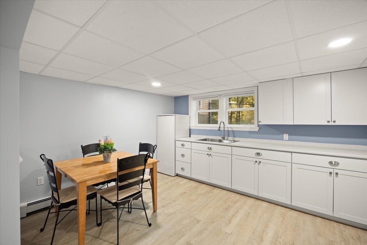 39 Farnum Rd, Pembroke, MA Photo #27