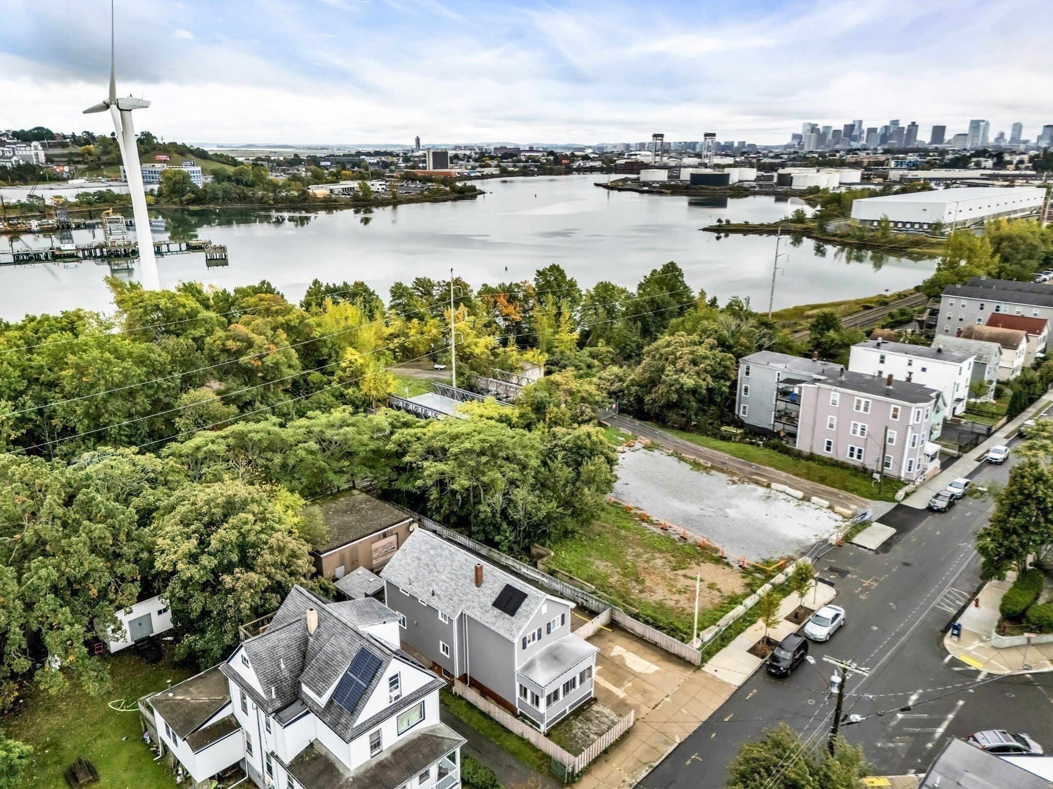415 Crescent Ave, Chelsea, MA, 415 Crescent Ave, Chelsea, MA Photo #40