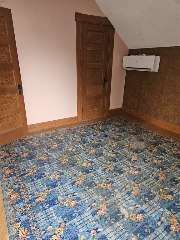 Lowell, Massachusetts 01852, United States, 5 Bedrooms Bedrooms, ,1 BathroomBathrooms,Residential,Active,237829