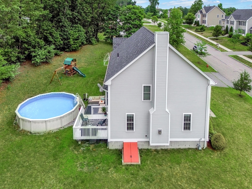 8 Autumn Gate Cir