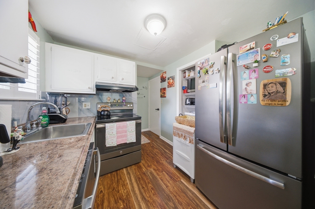 18 Wilson Dr 18