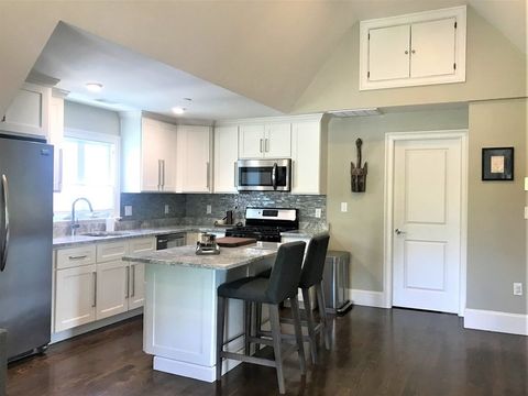 27 Albion Street 3 Somerville MA 02143