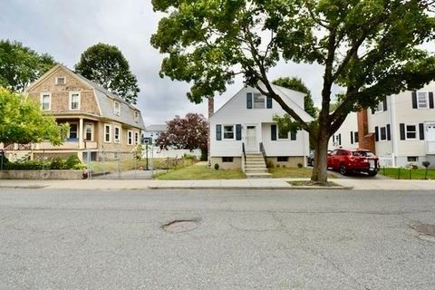 94 Edgemere Boston MA 02132