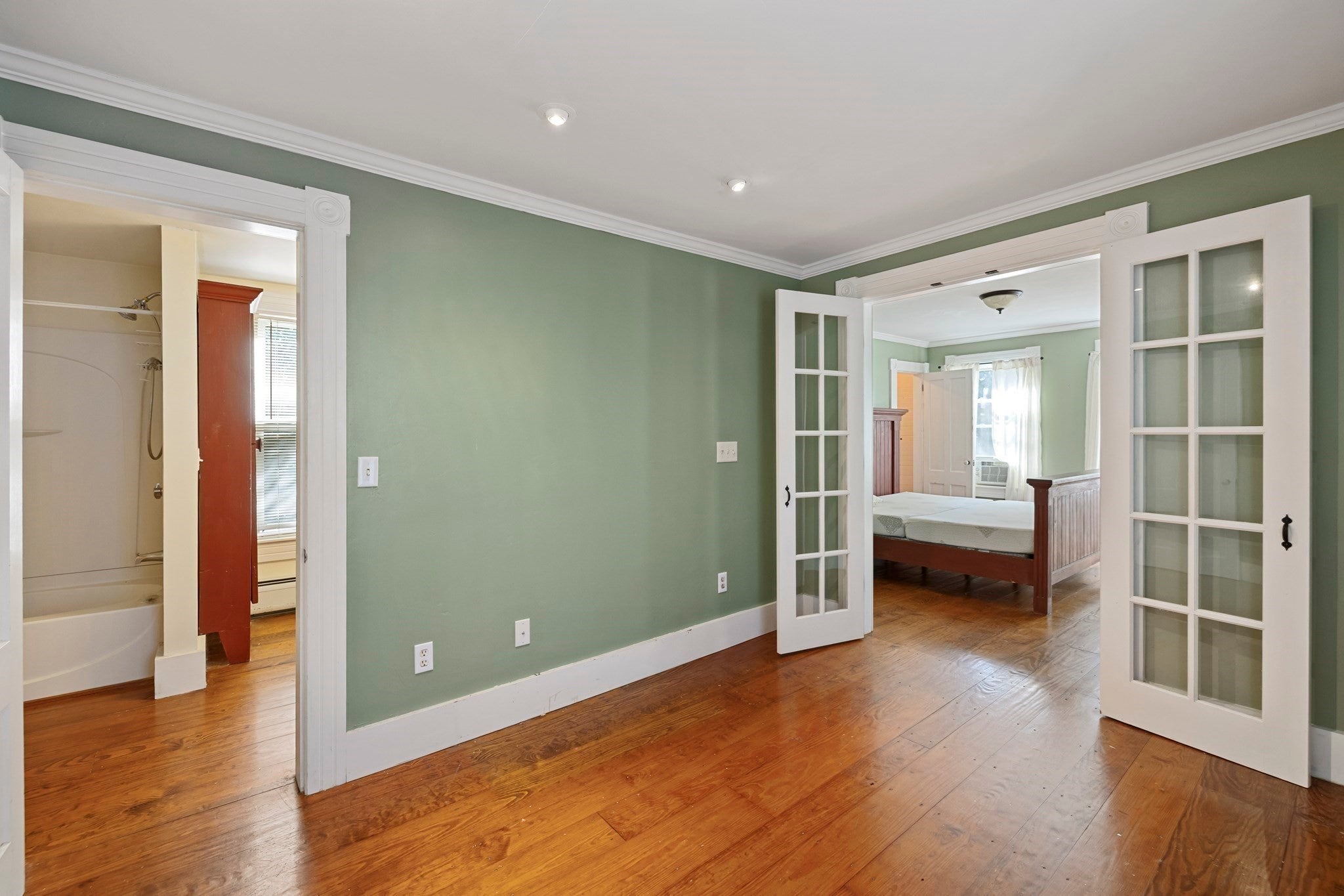 10 Spring St, North Brookfield, MA Photo #24