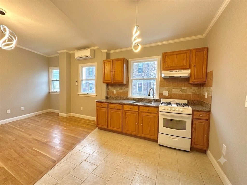 1146 Cambridge St #2, Cambridge, MA Photo #1