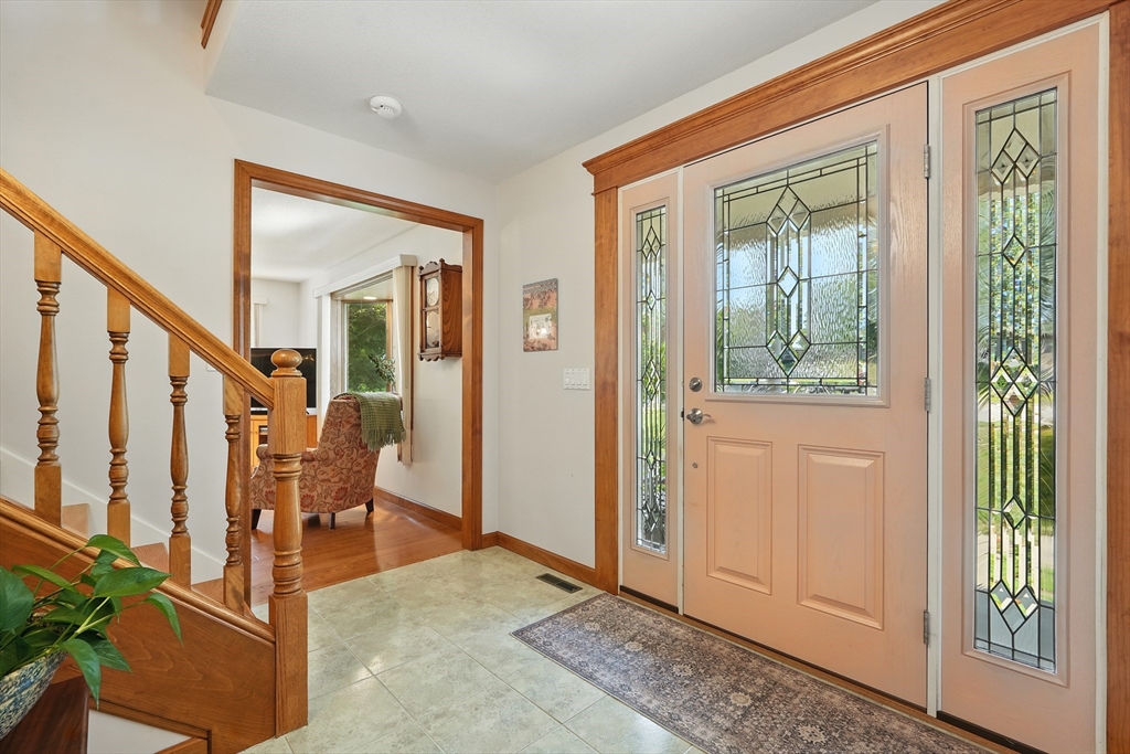 55 Dowds Ln
