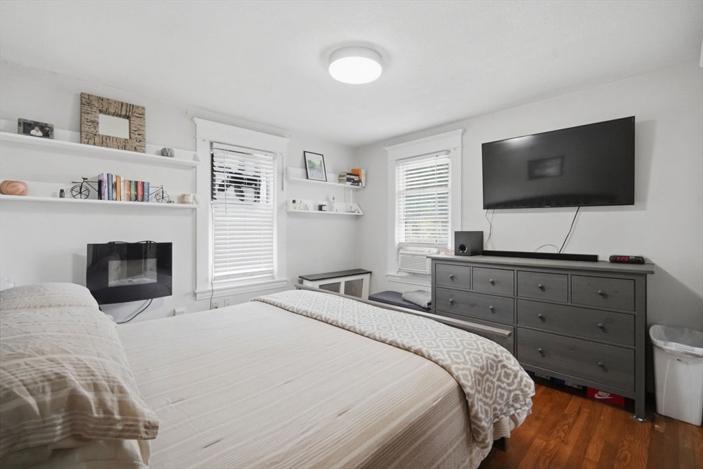43 Corona St, Springfield, MA Photo #25