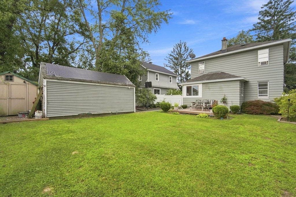 43 Corona St, Springfield, MA Photo #32