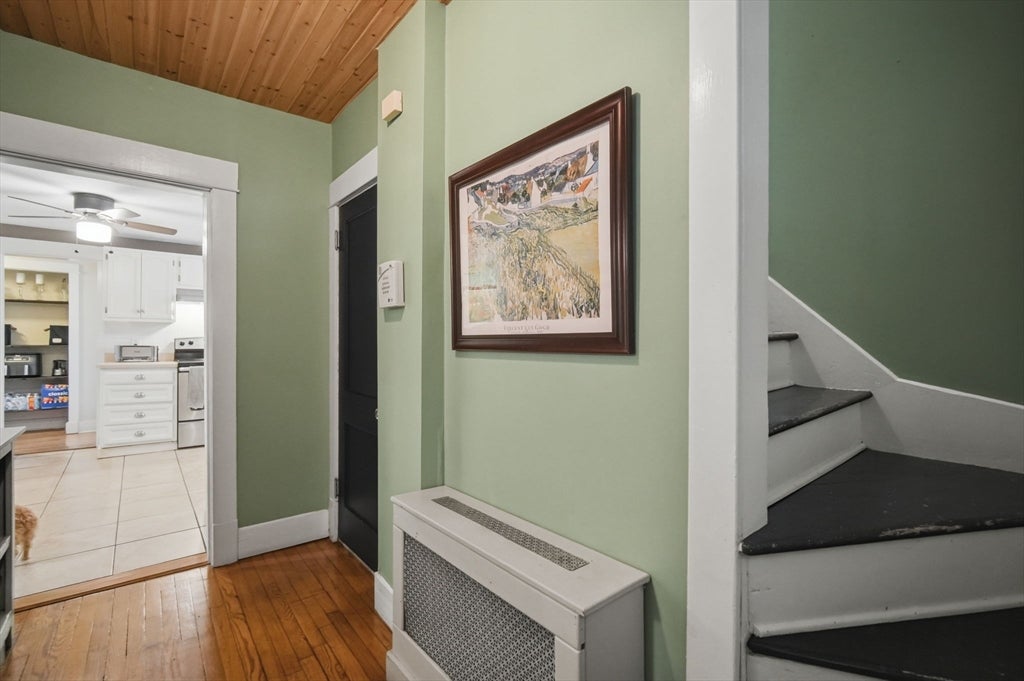 43 Corona St, Springfield, MA Photo #6