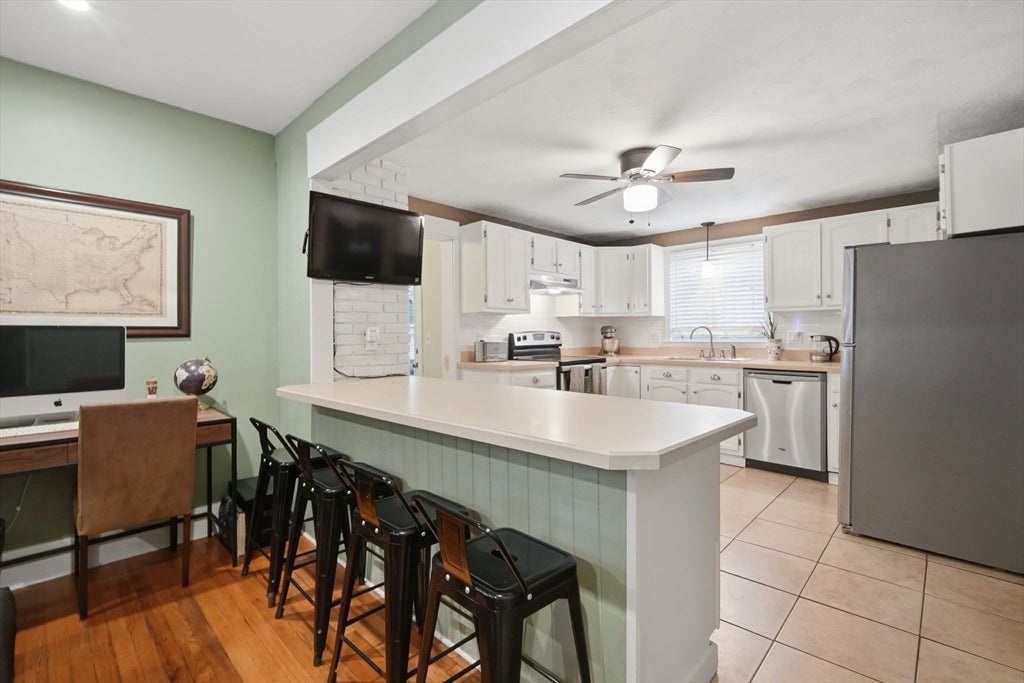 43 Corona St, Springfield, MA Photo #17