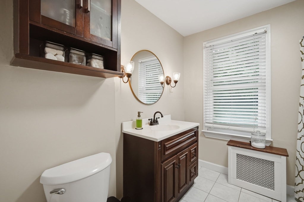43 Corona St, Springfield, MA Photo #19