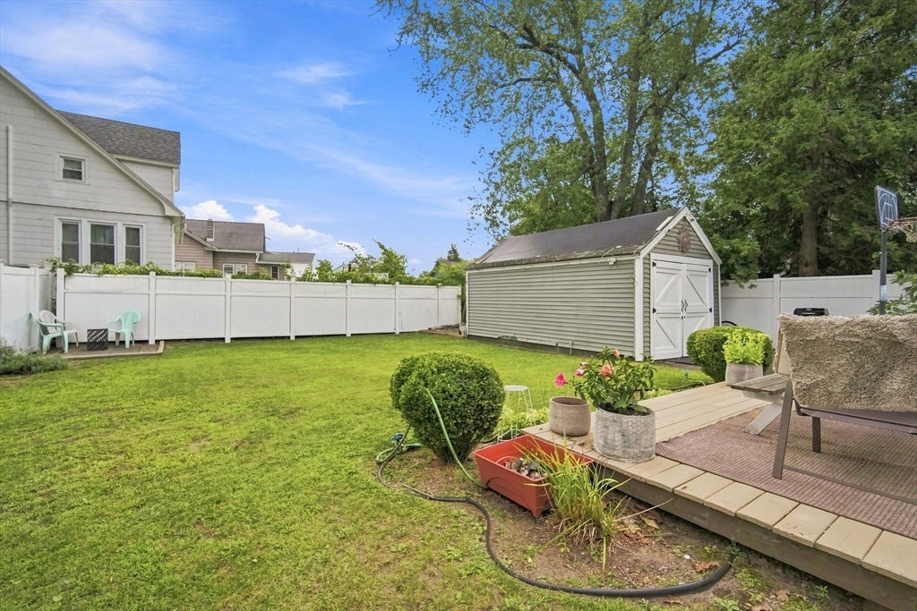 43 Corona St, Springfield, MA Photo #33