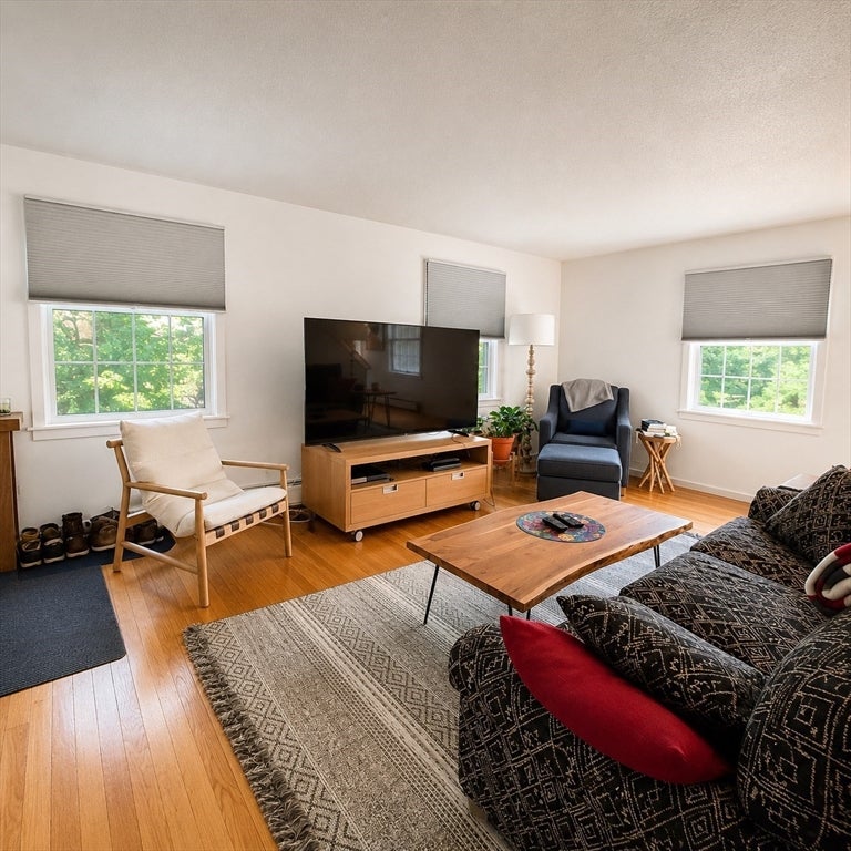62 Laurel St #B, Greenfield, MA Photo #7