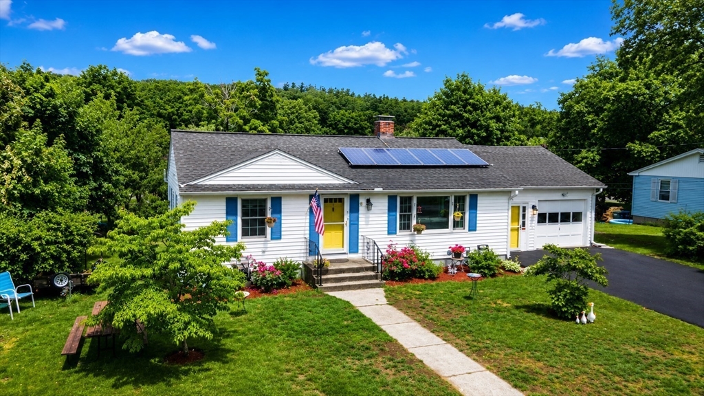 22 Woodside Avenue