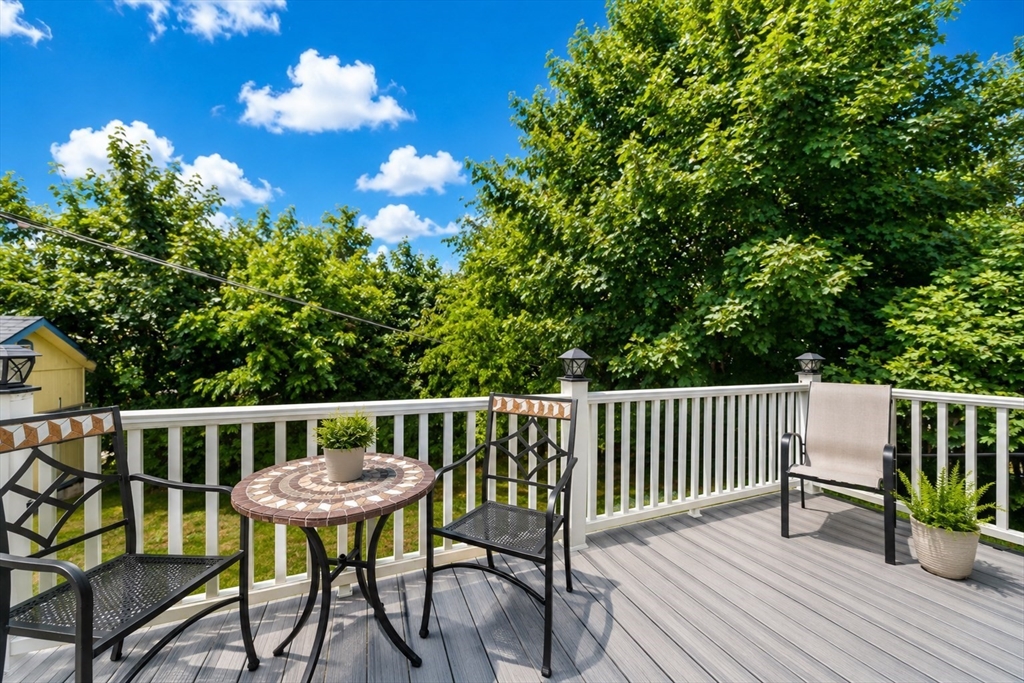 22 Woodside Avenue