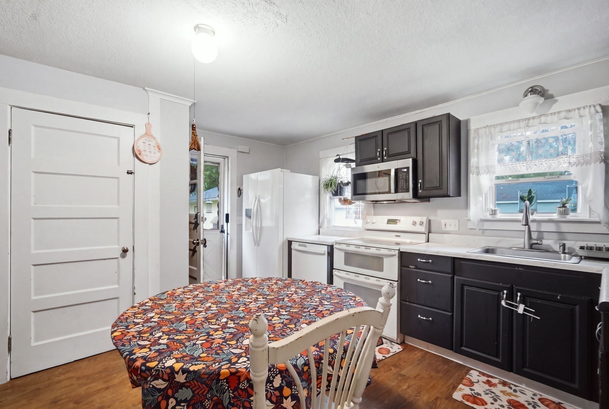 12 First Street, East Longmeadow, MA, 12 First Street, East Longmeadow, MA Photo #6