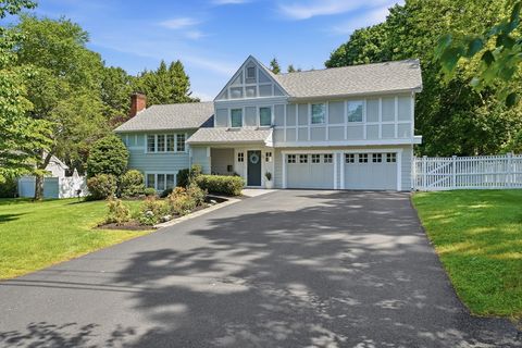 Photo of 22 Hollywood Rd, Winchester, MA 01890 (MLS # 73527768)