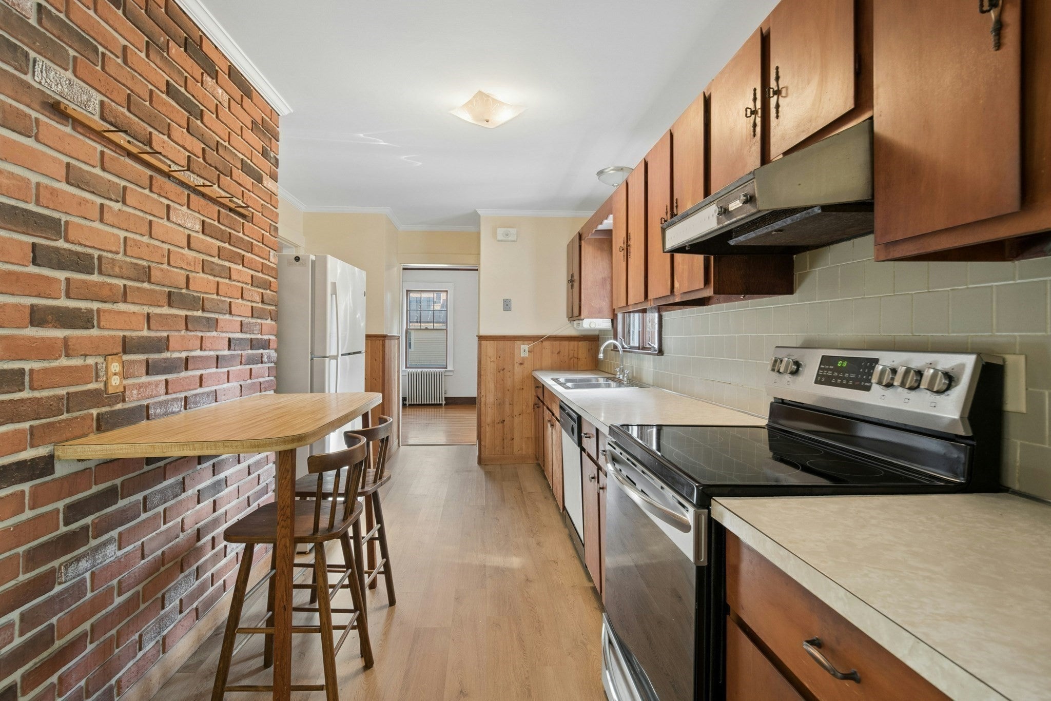 39 Mellen St, Hopedale, MA, 39 Mellen St, Hopedale, MA Photo #2