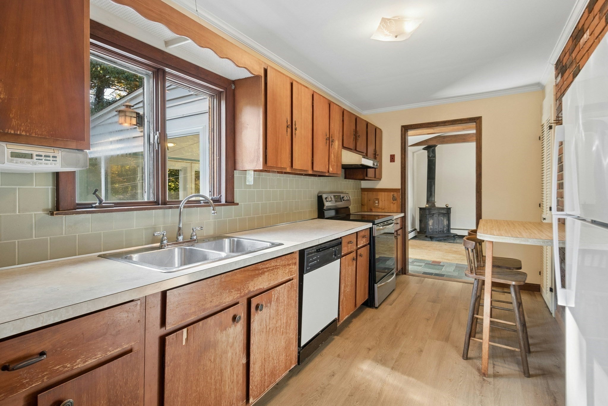 39 Mellen St, Hopedale, MA, 39 Mellen St, Hopedale, MA Photo #3