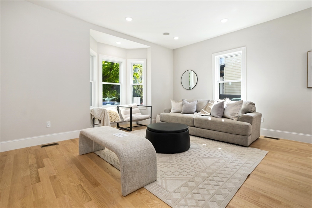 45 Sargent Ave