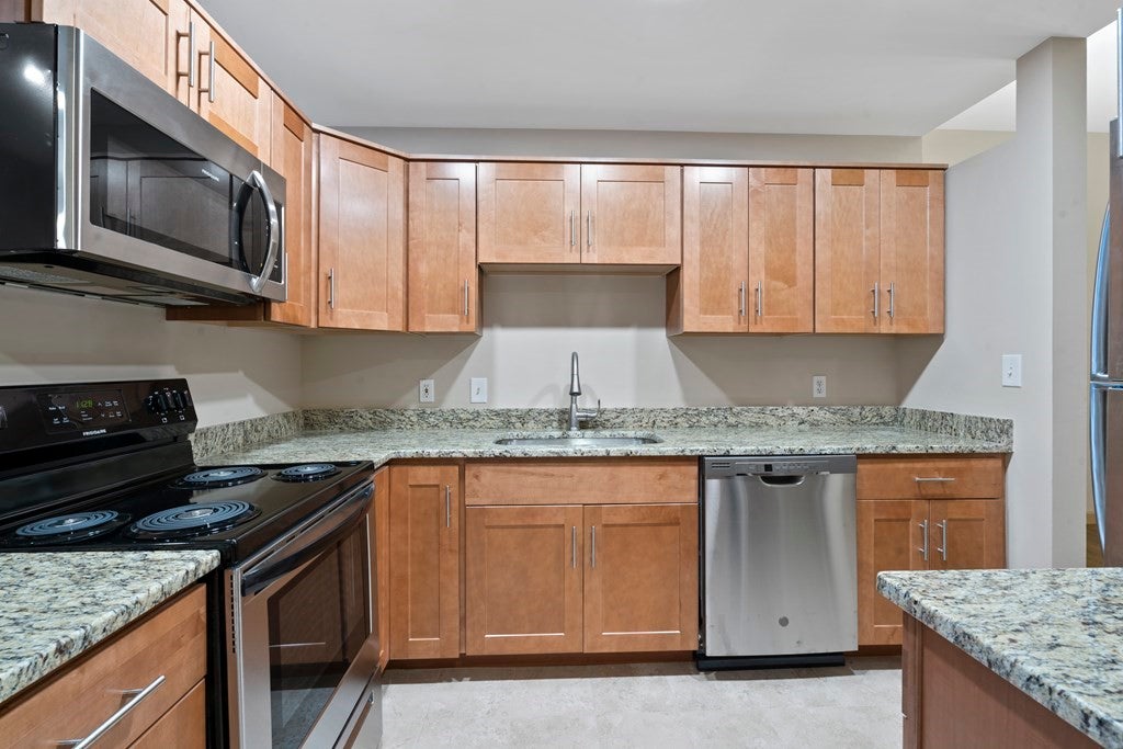 550 Washington St #201, Braintree, MA Photo #2