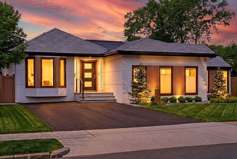 581 Saw Mill Brook Parkway Newton MA 02459