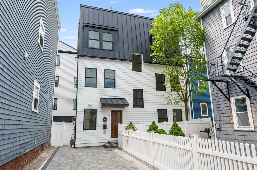 147 West Eighth Street, Boston, MA Photo #33