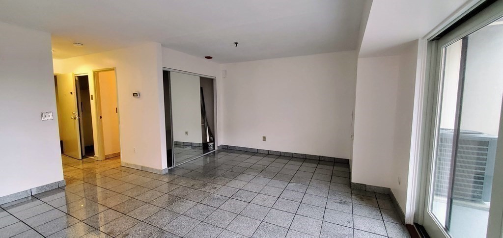 133 Commander Shea Blvd 315