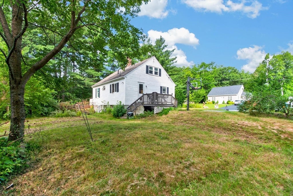542 Wanoosnoc Rd, Fitchburg, MA, 542 Wanoosnoc Rd, Fitchburg, MA Photo #2